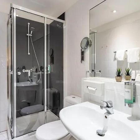 Hotell Am Muehlenteich 4*