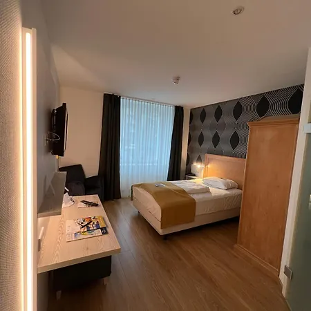 Am Mühlenteich Hotel 4*