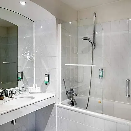 Hotel Am Muehlenteich 4*