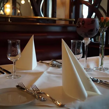 Hotel Am Muehlenteich 4*