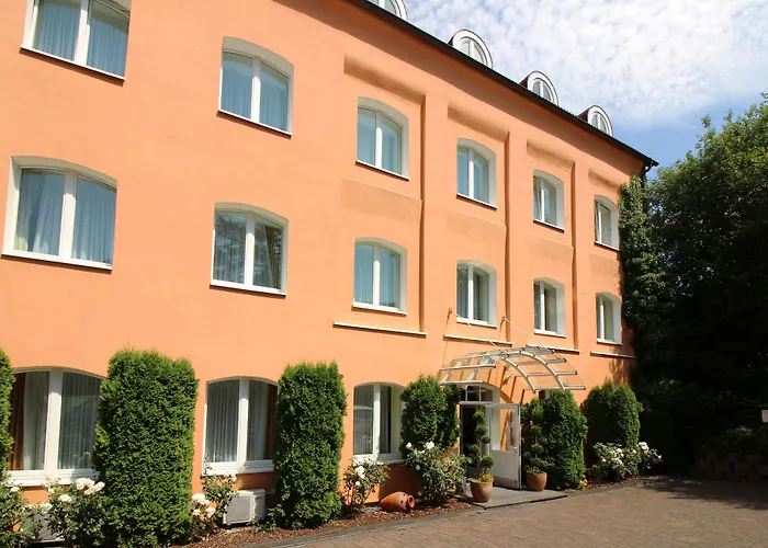 Hotel Am Mühlenteich 4*